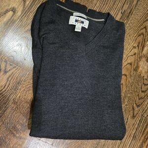 Joseph Abboud Fine Merino Wool Dark Charcoal V-Neck Casual Sweater 2XL EUC